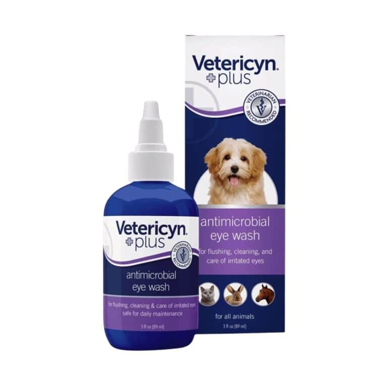 Bottle and box antimicrobial eye wash